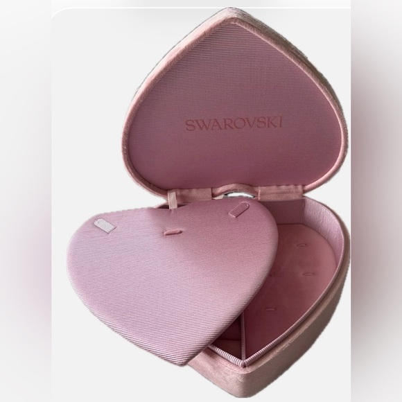 New Swarovski Pink Heart Jewelry Organizer - Picture 2 of 4